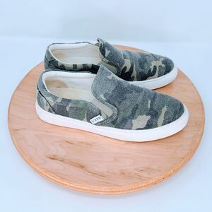 J.Crew Camo Canvas Slip-On Sneakers Women’s Size 7 Medium